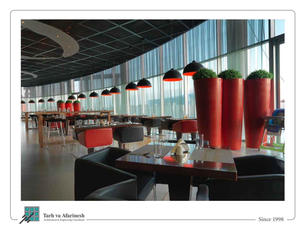 Oopen Restaurant in Ibis Hotel (IKIA)